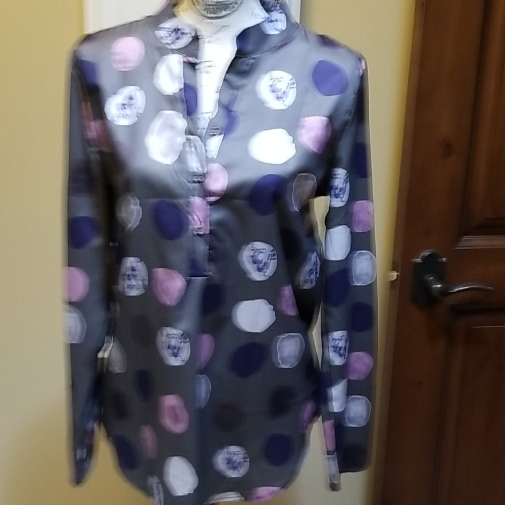 XL top large polka dots